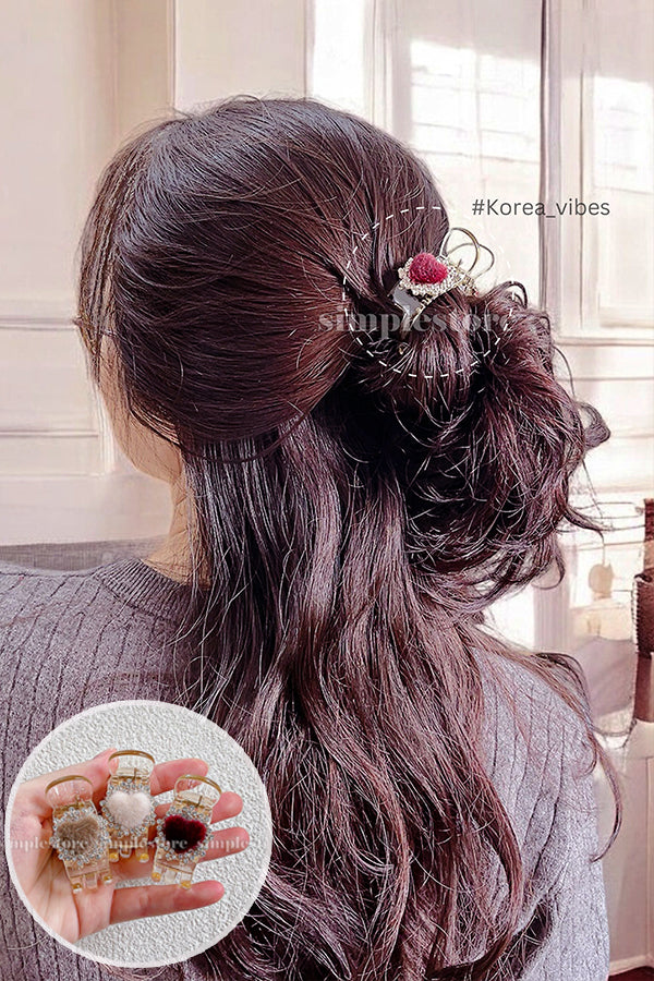 A205 - Càng cua Windy haircaught with sweet heart and rhinestone