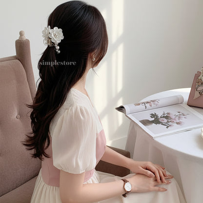 A220 - Cặp dọc Pastel Fritta flower with light cubic Pin