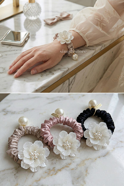 A253 - Dây buộc Pearl Blossom floral scrunchies