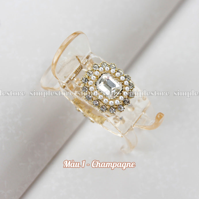 A196 - Càng cua Yumi haircaught with  premium bright rhinestone