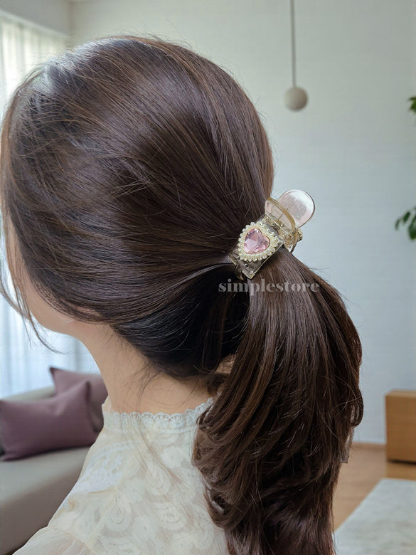 A227 - [In champagne] Càng cua Maysi haircaught with crystal gem heart