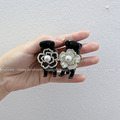 A228 - [Size 3 răng] Càng cua Holly Camellia haircaught