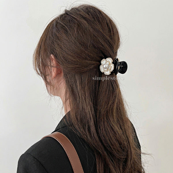 A228 - [Size 3 răng] Càng cua Holly Camellia haircaught