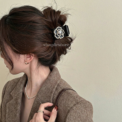 A229 - [Size 5 răng] Càng cua Holly Camellia haircaught