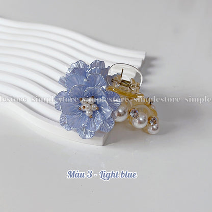 A220 - Cặp dọc Pastel Fritta flower with light cubic Pin