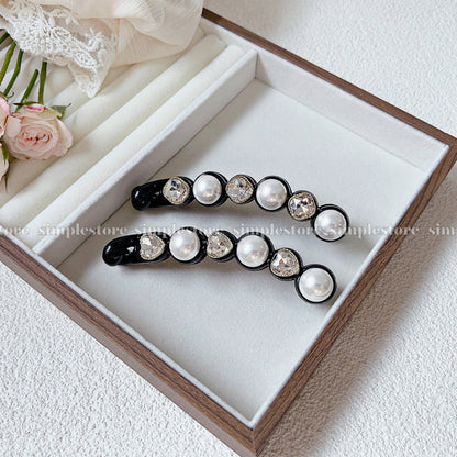 A221 - Cặp dọc Pearl and crystal rhinestone Banana pin