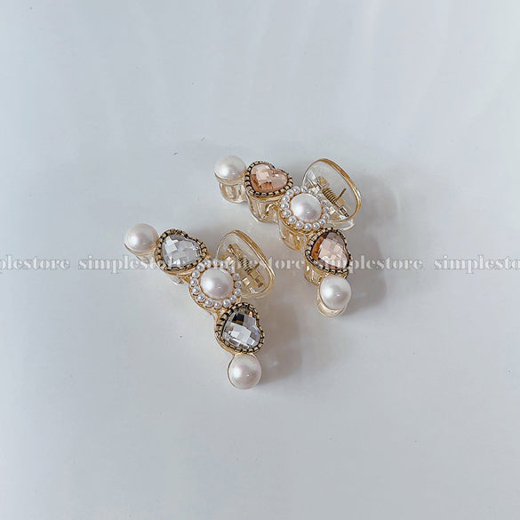 A226 - Cặp dọc Sophie heart rhinestone with shining pearl Tongs pin