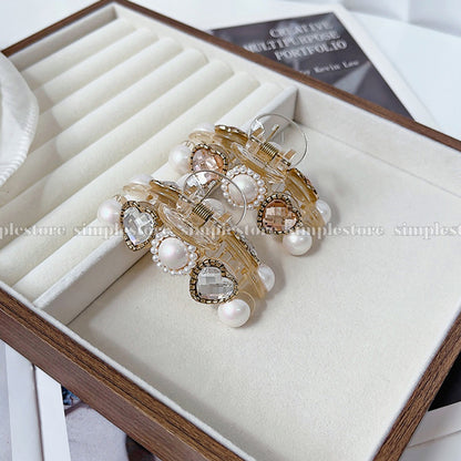 A226 - Cặp dọc Sophie heart rhinestone with shining pearl Tongs pin