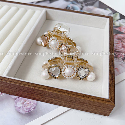 A226 - Cặp dọc Sophie heart rhinestone with shining pearl Tongs pin