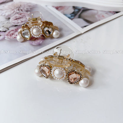 A226 - Cặp dọc Sophie heart rhinestone with shining pearl Tongs pin