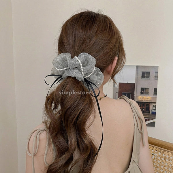 A238 - Dây buộc Chloe organza rhinestone striped with black ribbon and pearl trim scrunchies
