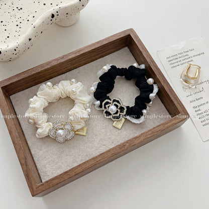A243- Dây buộc Holly Camellia pearl pleated hair rope
