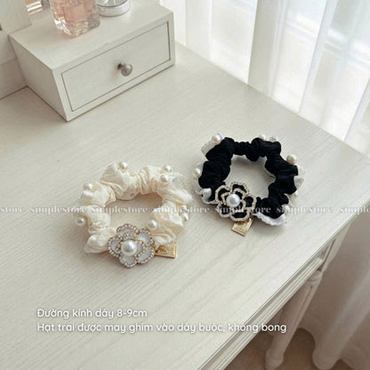 A243- Dây buộc Holly Camellia pearl pleated hair rope