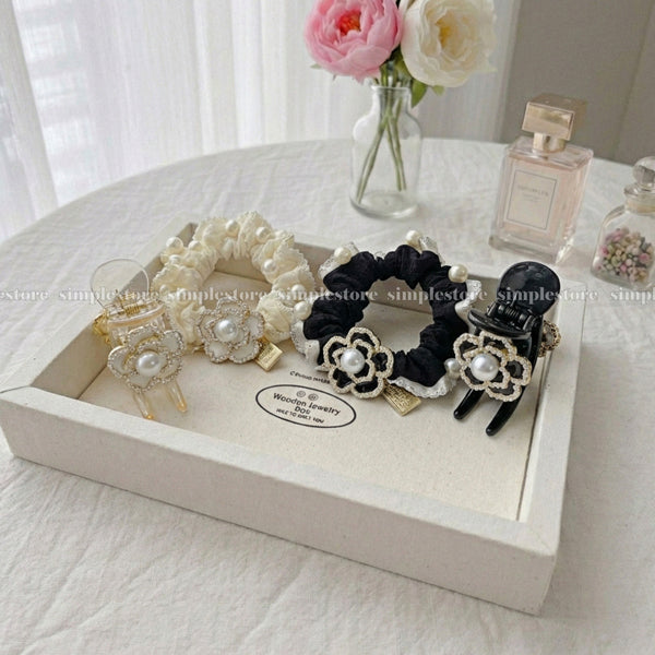 A243- Dây buộc Holly Camellia pearl pleated hair rope