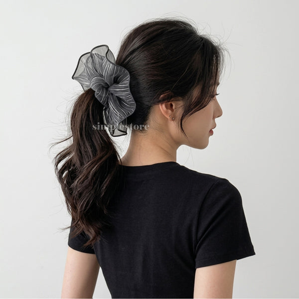 A254 - Dây buộc Aura cloud light luxury striped scrunchies