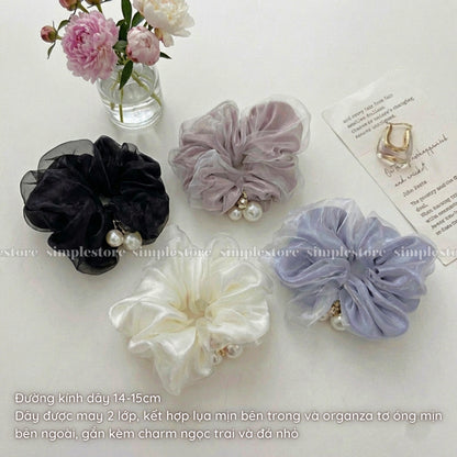 A255 - Dây buộc Pearl charm glossy organza scrunchies