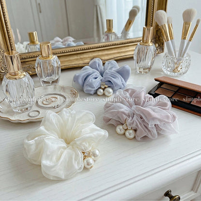 A255 - Dây buộc Pearl charm glossy organza scrunchies