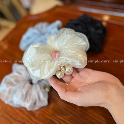 A255 - Dây buộc Pearl charm glossy organza scrunchies