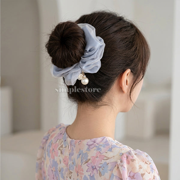 A255 - Dây buộc Pearl charm glossy organza scrunchies
