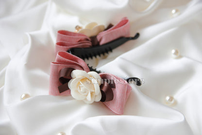 A250 - Cặp dọc French Chic Camellia Banana Clip