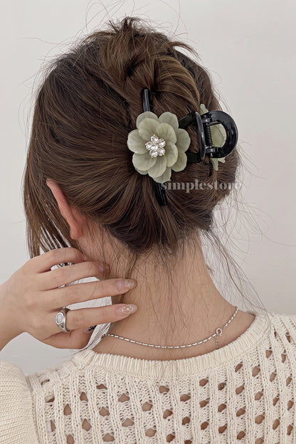 A256 - Kẹp tóc La Rose crystal blooming hair claw