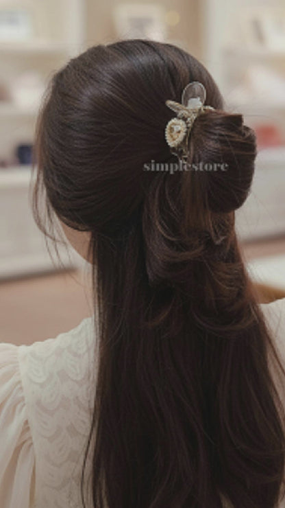 A227 - [In champagne] Càng cua Maysi haircaught with crystal gem heart