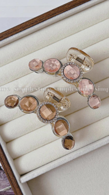 A225 - Cặp dọc Mocha crystal Tongs pin (Medium size)