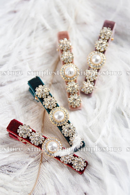 P22025 - Kẹp mái Romantic velvet hairclip with premium bright pearl