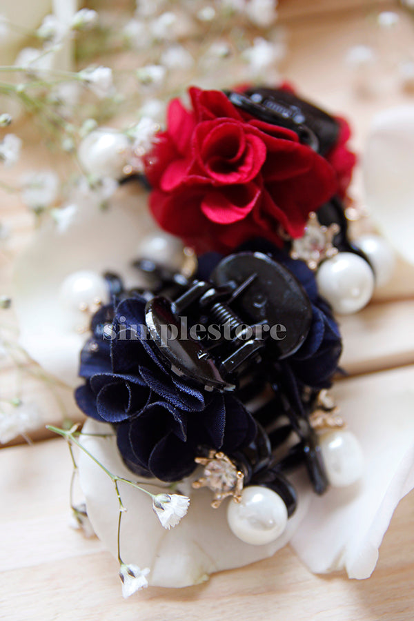 T18076 - [In Black] Cặp dọc Gorgeous Flower with crown Pin - Simple Store