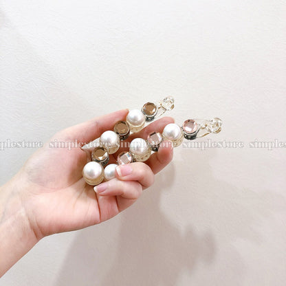 T22122 - Cặp dọc Pearl and crystal Banana pin